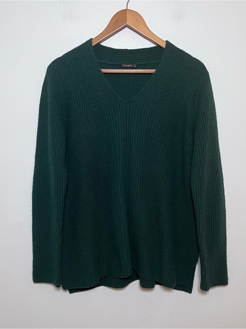 J.McLaughlin Green V-neck Sweater Size Medium Wool Cashmere Knit